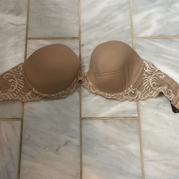 Natori Strapless Bra - Picture 6 of 7